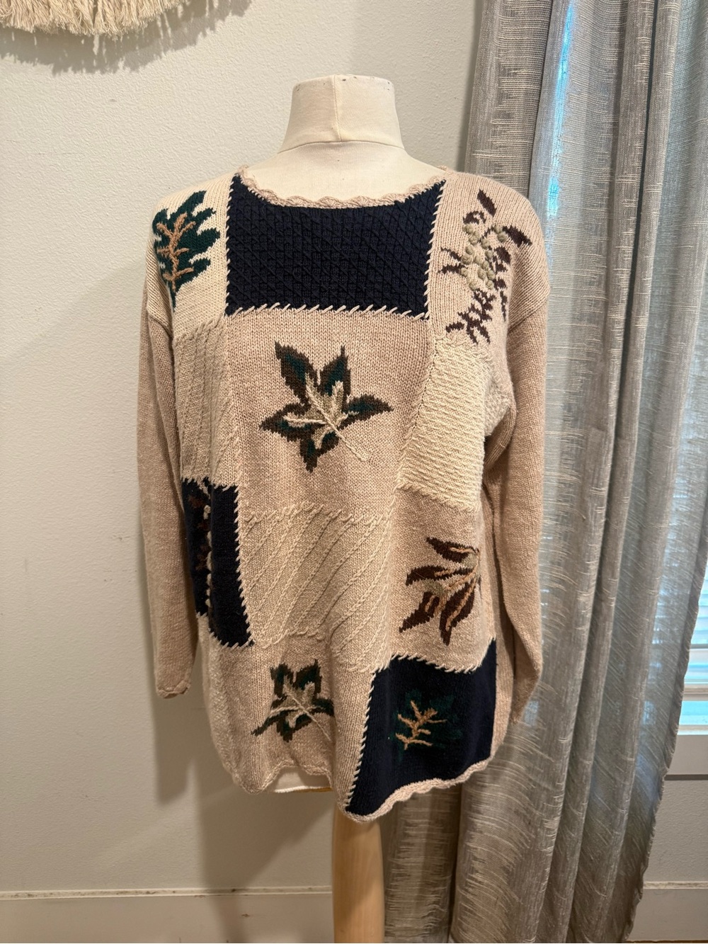 Dress Barn Beige Patchwork Crewneck Sweater with Navy & Green Accents